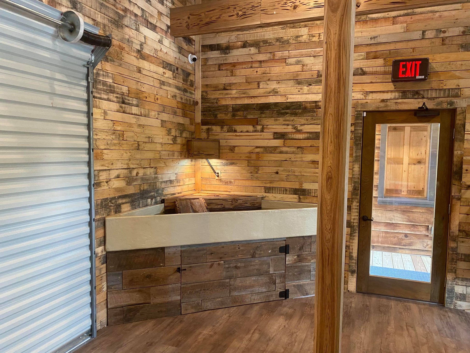 wood pallet boards for sale for project walls